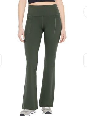 GapFit Flare Legging Green Size Medium